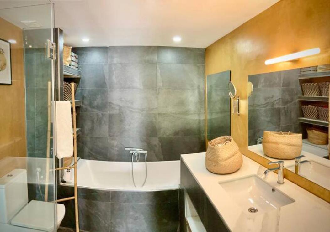Casa Particular Mediterranea En El Centrico Casco Antiguo A Un Paso Del Mar Dénia Eksteriør billede